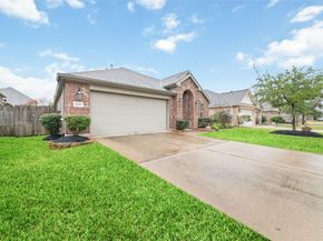 18311 Russett Green Drive, Tomball TX 77377