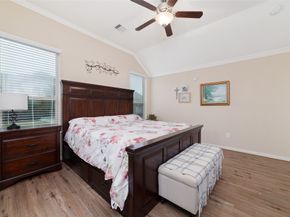 18311 Russett Green Drive, Tomball TX 77377