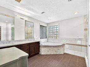 346 Ballantrae Lane, Houston TX 77015