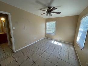 3910 Ella Boulevard, Houston TX 77018