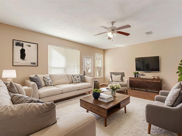 914 Chapwood Court, Spring TX 77373