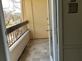 2211 S Braeswood Boulevard 23B, Houston TX 77030