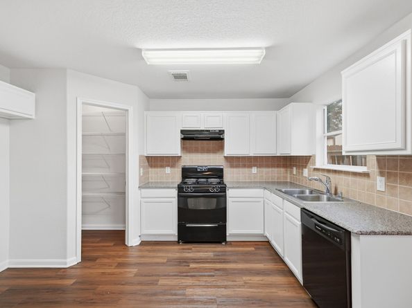 19035 Remington Mill Drive, Houston TX 77073