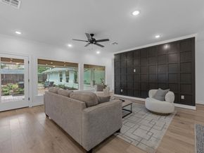 5042 Briarbend Drive, Houston TX 77035