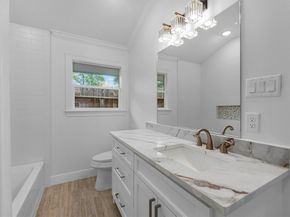 5042 Briarbend Drive, Houston TX 77035