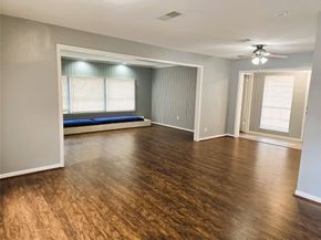 1508 N Roberson Street, Conroe TX 77301