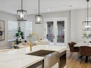 719 Thornton Road B, Houston TX 77018