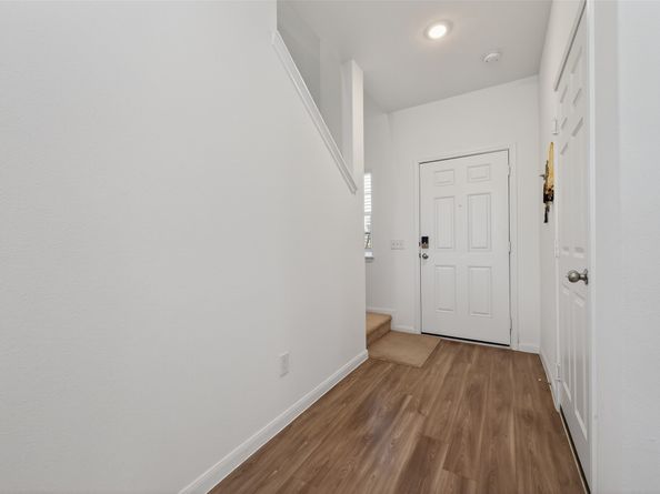 7326 Madison Commons Lane, Houston TX 77075