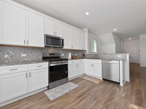 7326 Madison Commons Lane, Houston TX 77075