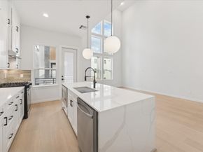 817 Thornton Road F, Houston TX 77018