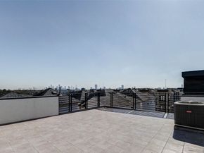 5522 Kiam Street A, Houston TX 77007