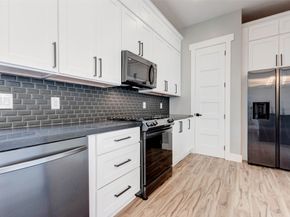 5522 Kiam Street A, Houston TX 77007