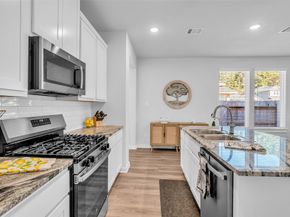 2818 Bluebonnet Ridge Drive, Conroe TX 77304