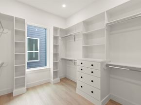 310 E 35th Street, Houston TX 77018