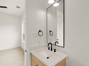 310 E 35th Street, Houston TX 77018