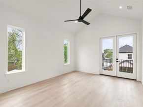 310 E 35th Street, Houston TX 77018