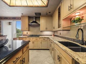 121 N Post Oak Lane 505, Houston TX 77024