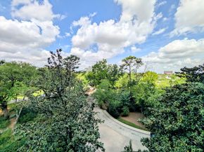 121 N Post Oak Lane 505, Houston TX 77024