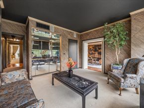 121 N Post Oak Lane 505, Houston TX 77024