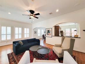 3002 Royal Oaks Crest, Houston TX 77082