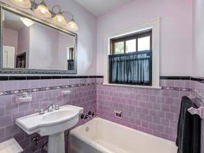 2330 Glen Haven Boulevard, Houston TX 77030