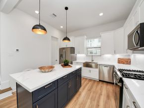 2426 Ella Boulevard, Houston TX 77008