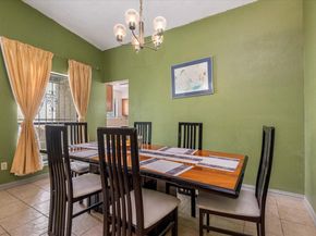 6351 Cambridge Glen Lane, Houston TX 77035