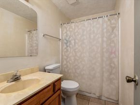 6351 Cambridge Glen Lane, Houston TX 77035