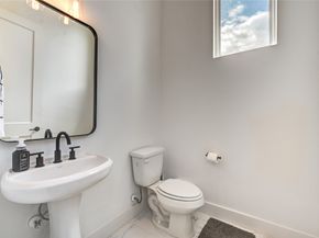 2534 Terry Street, Houston TX 77009