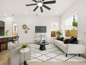 7130 Saint Augustine Street AB, Houston TX 77021