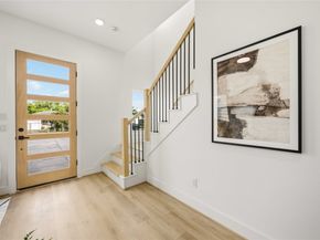 7130 Saint Augustine Street AB, Houston TX 77021