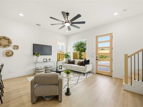 7130 Saint Augustine Street AB, Houston TX 77021