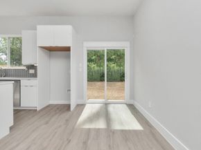 5812 Burt Street, Houston TX 77091