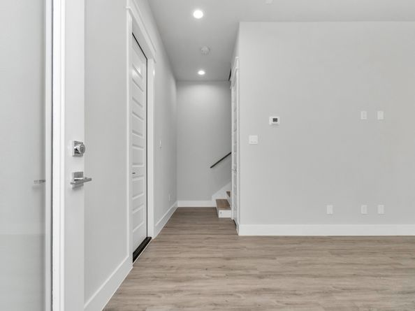 5812 Burt Street, Houston TX 77091