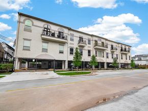 5801 Winsome Lane 202, Houston TX 77057