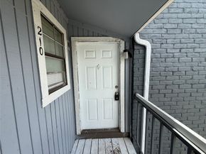 9550 Deering Drive 210, Houston TX 77036