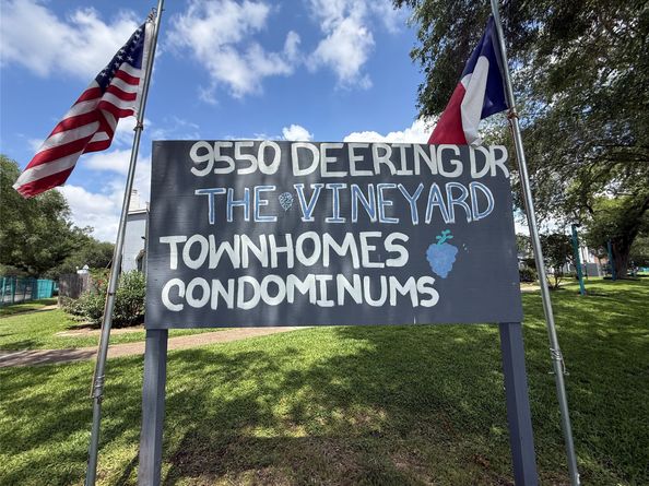 9550 Deering Drive 210, Houston TX 77036