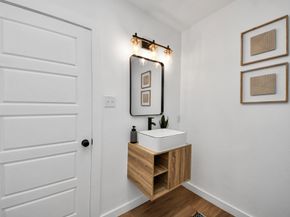 529 Hahlo Street, Houston TX 77020