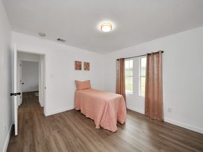 529 Hahlo Street, Houston TX 77020