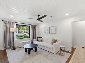 5325 Nina Lee Lane, Houston TX 77092