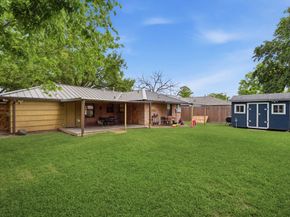 5325 Nina Lee Lane, Houston TX 77092