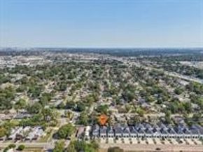 3225 Real Street A/B, Houston TX 77087