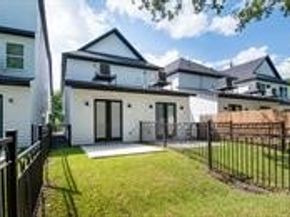 3225 Real Street A/B, Houston TX 77087