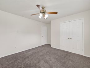 6002 Villa Hills Drive, Houston TX 77066