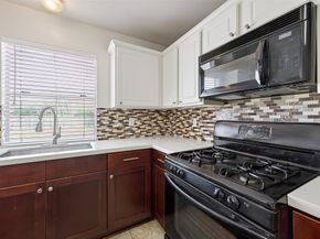 6002 Villa Hills Drive, Houston TX 77066