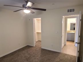 2800 Jeanetta Street 1209, Houston TX 77063