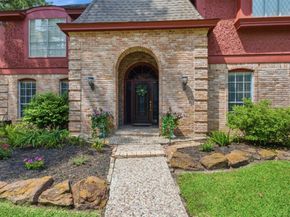 2015 Shady Branch Drive, Kingwood TX 77339