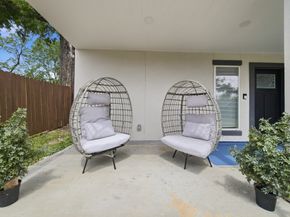 5207 Enyart Street, Houston TX 77021
