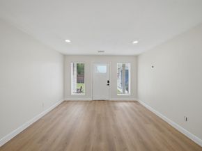 5207 Enyart Street, Houston TX 77021