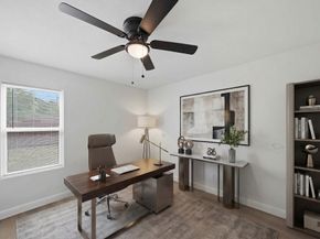 5207 Enyart Street, Houston TX 77021